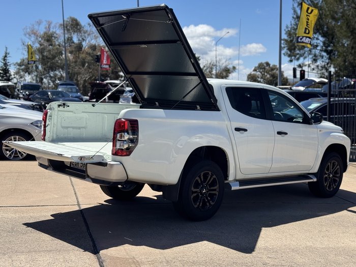 2021 Mitsubishi Triton GLX-R