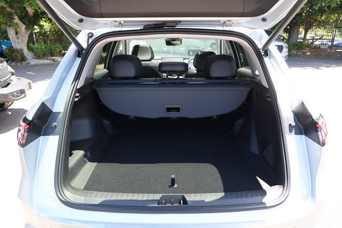 2026 Geely Starray Em-i