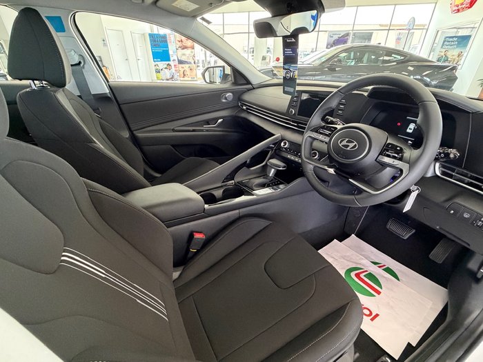 2025 Hyundai i30 Hybrid