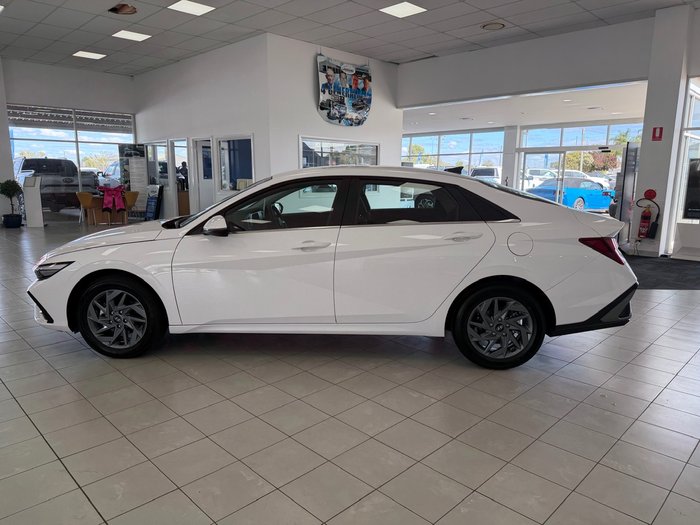 2025 Hyundai i30 Hybrid