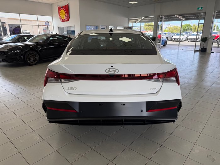 2025 Hyundai i30 Hybrid