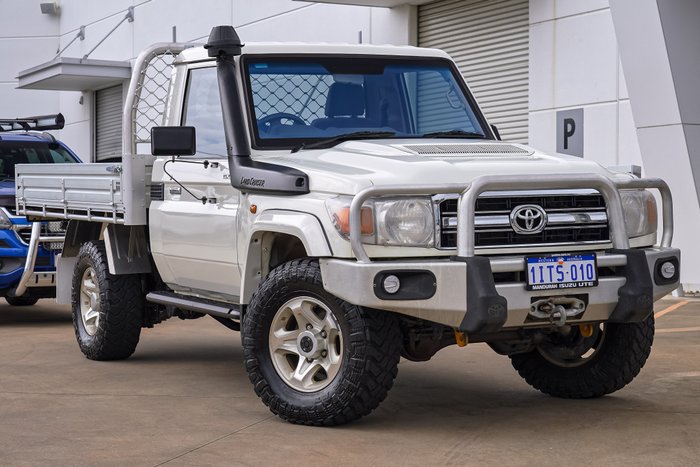 2021 Toyota Landcruiser