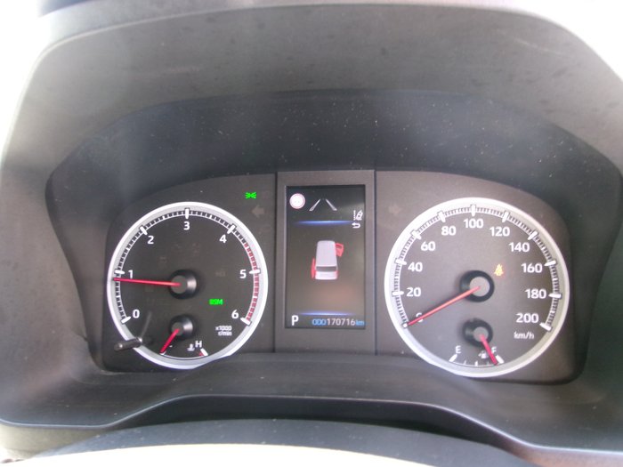 2020 Toyota Hiace Hiace Van LWB 2.8L T Diesel Automatic 9617530 001