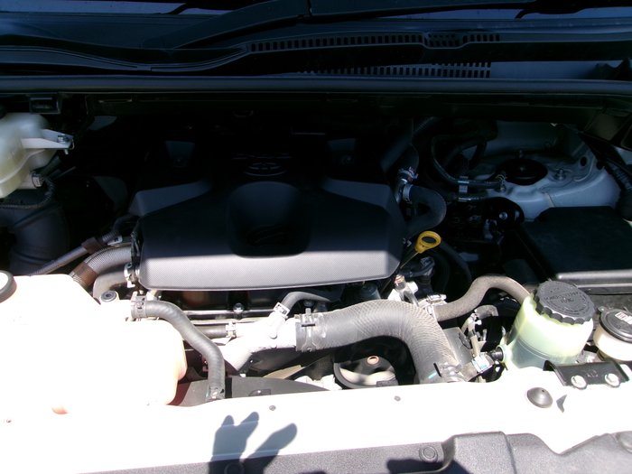 2020 Toyota Hiace Hiace Van LWB 2.8L T Diesel Automatic 9617530 001