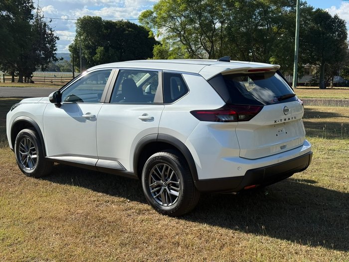 2026 NISSAN XTRAIL ST