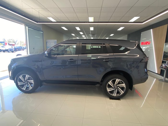 2025 ISUZU MU-X LS-T