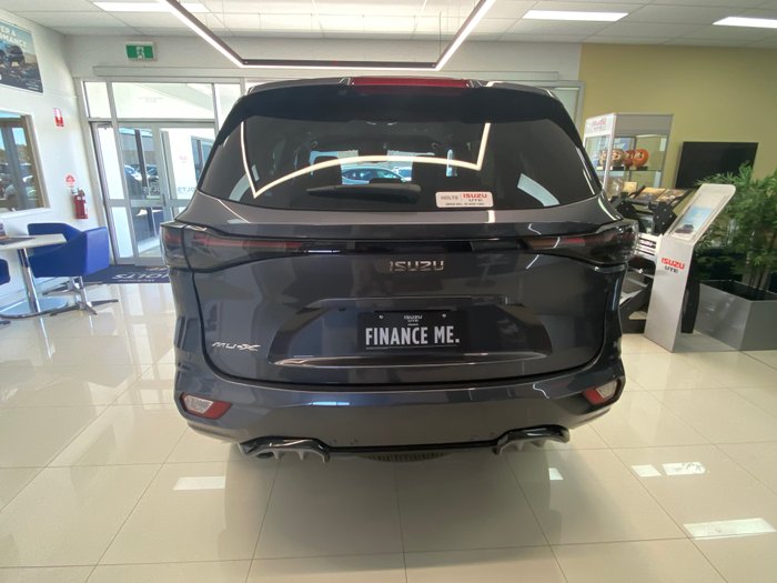 2025 ISUZU MU-X LS-T