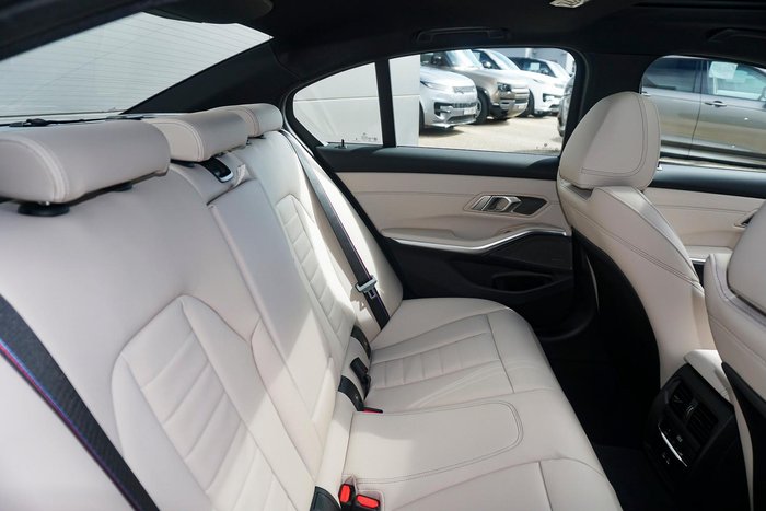 2025 BMW 3 Series M340i xDrive