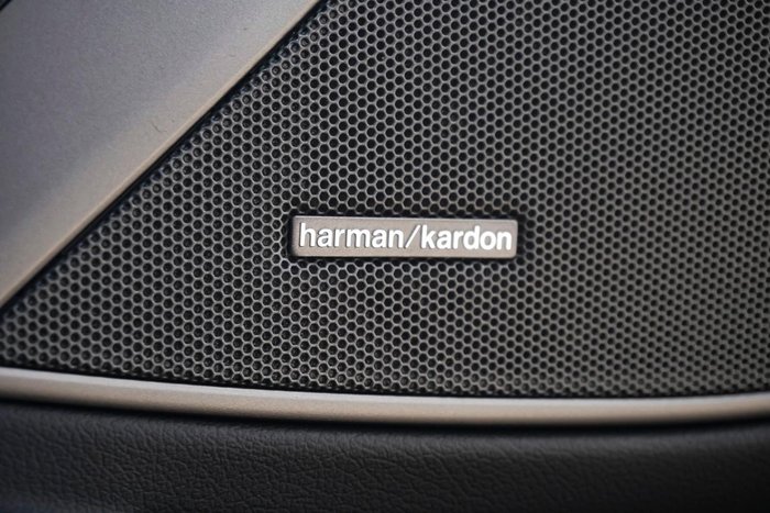 2025 BMW 3 Series M340i xDrive