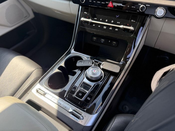 2020 Kia Carnival Platinum KA4 MY21 Snow White Pearl