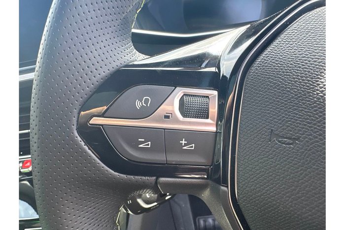 2024 Peugeot 2008 GT
