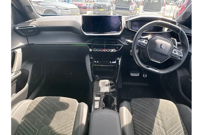 2024 Peugeot 2008 GT