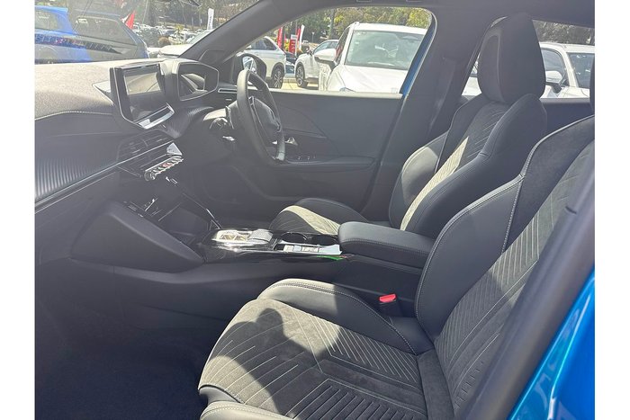 2024 Peugeot 2008 GT