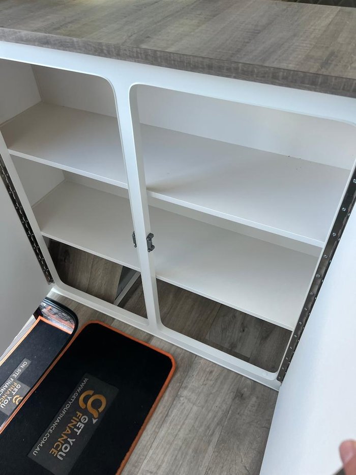 2025 Design RV Crx Semi Off Road Van 5-2+, 21'