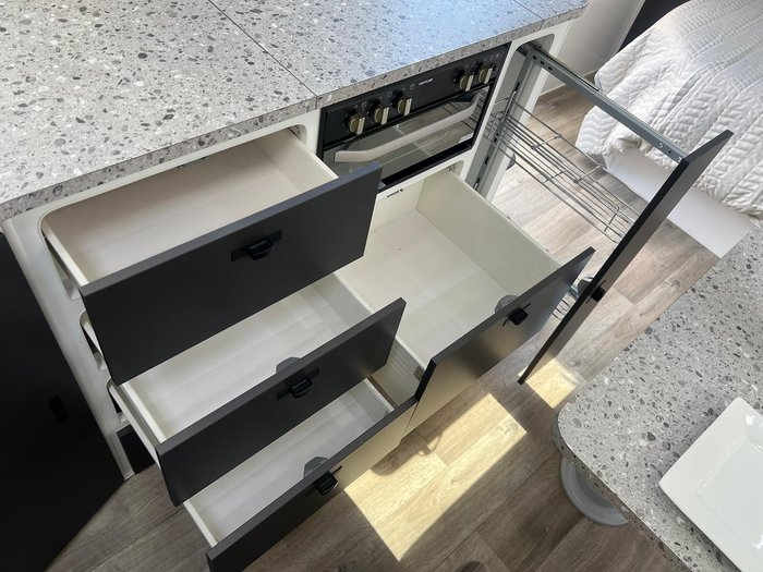 2025 Design RV Crx Semi Off Road Van 7-7, 21'8''