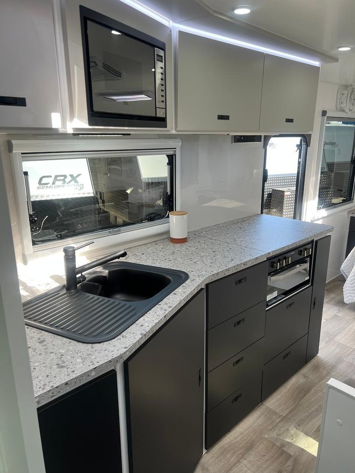 2025 Design RV Crx Semi Off Road Van 7-7, 21'8''