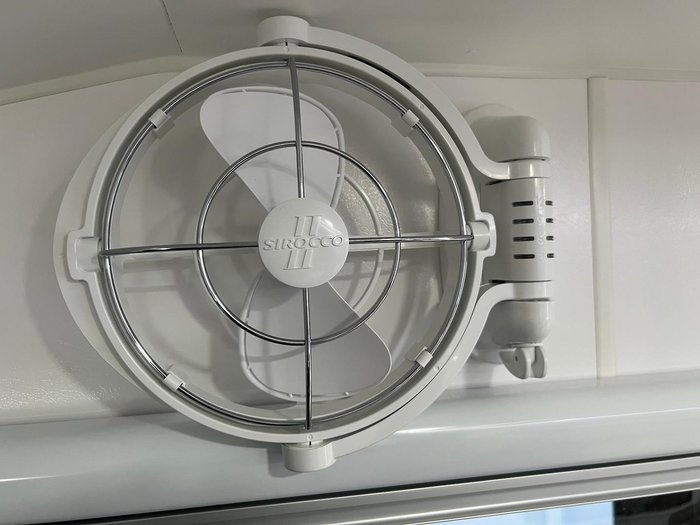 2025 Design RV Crx Semi Off Road Van 5-2+, 21'