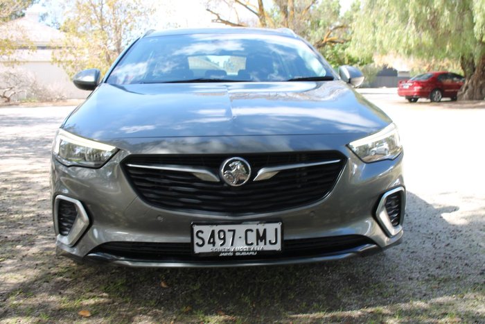 2018 Holden Commodore RS