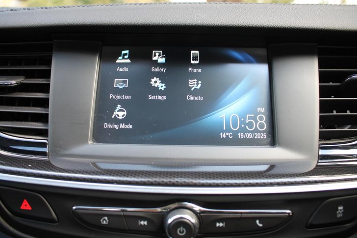 2018 Holden Commodore RS