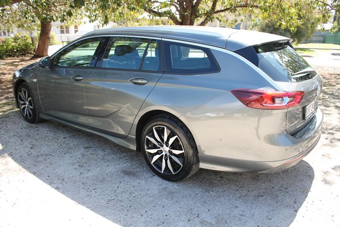 2018 Holden Commodore RS