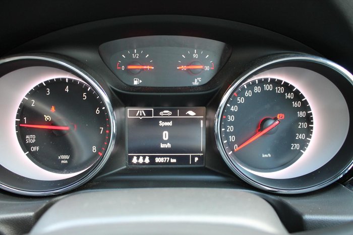 2018 Holden Commodore RS