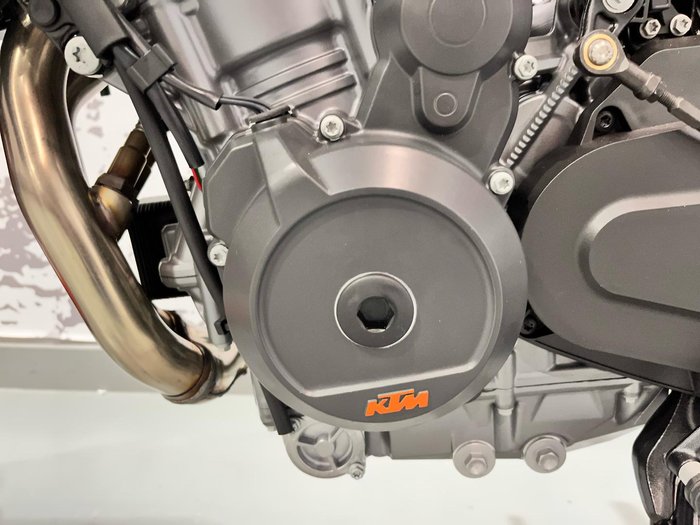 2023 KTM 890 Duke GP Duke Black