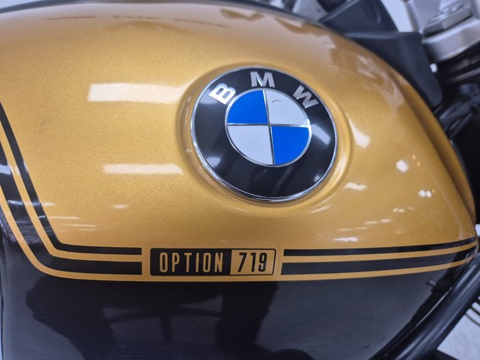 2017 BMW Motorrad R NINE T URBAN G/S gold