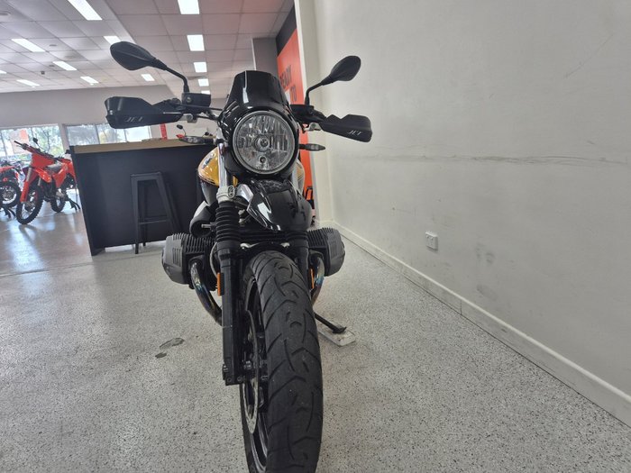 2017 BMW Motorrad R NINE T URBAN G/S gold