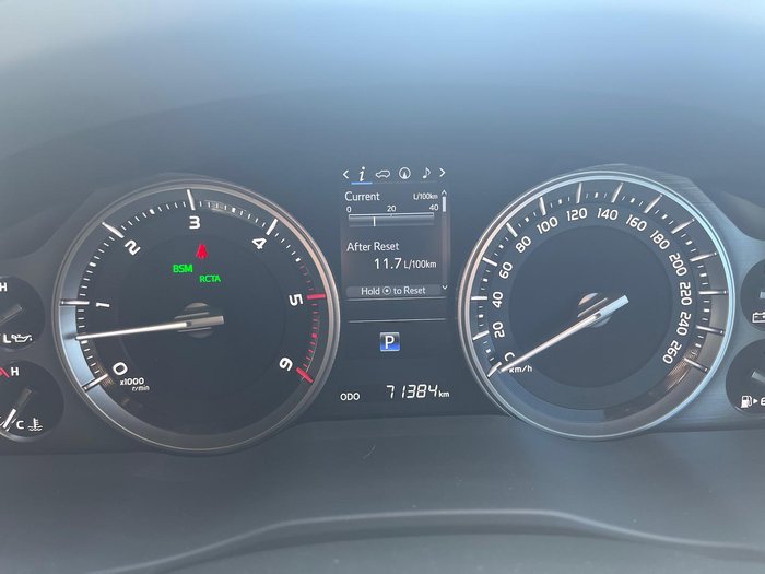 2018 Toyota Landcruiser Sahara VDJ200R 4X4 Dual Range Crystal Pearl