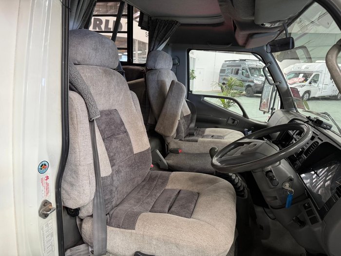 2002 Winnebago Alpine 2135