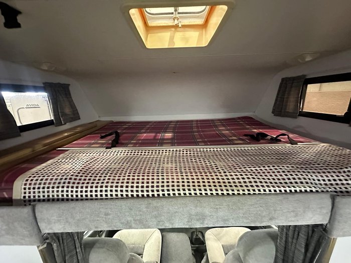 2002 Winnebago Alpine 2135