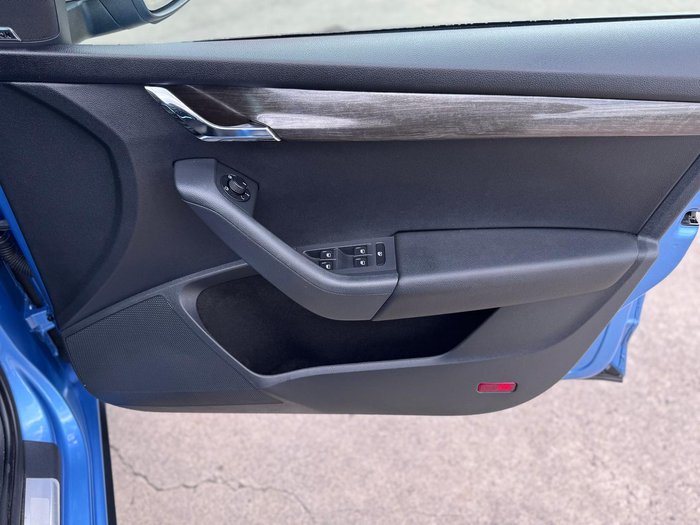 2015 SKODA Octavia Scout Premium 132TSI NE MY15 4X4 Denim Blue