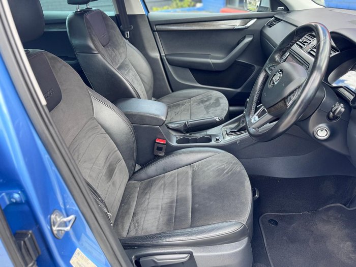 2015 SKODA Octavia Scout Premium 132TSI NE MY15 4X4 Denim Blue