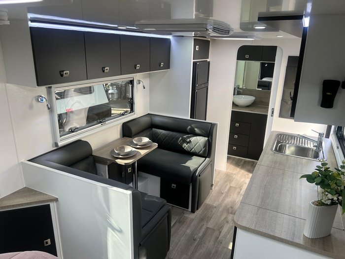 2025 Design RV Forerunner Van 3, 19'6''