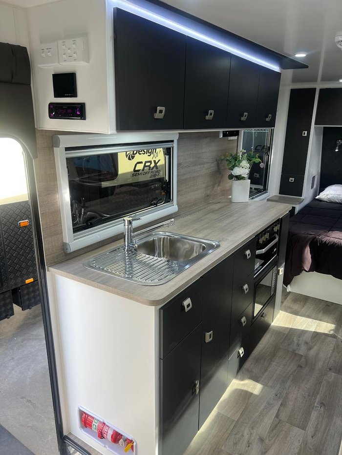 2025 Design RV Forerunner Van 3, 19'6''