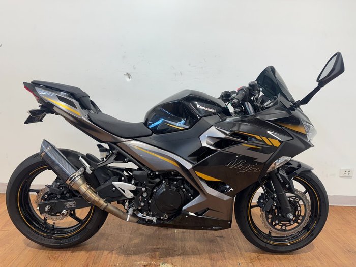 2022 Kawasaki NINJA 400 Black