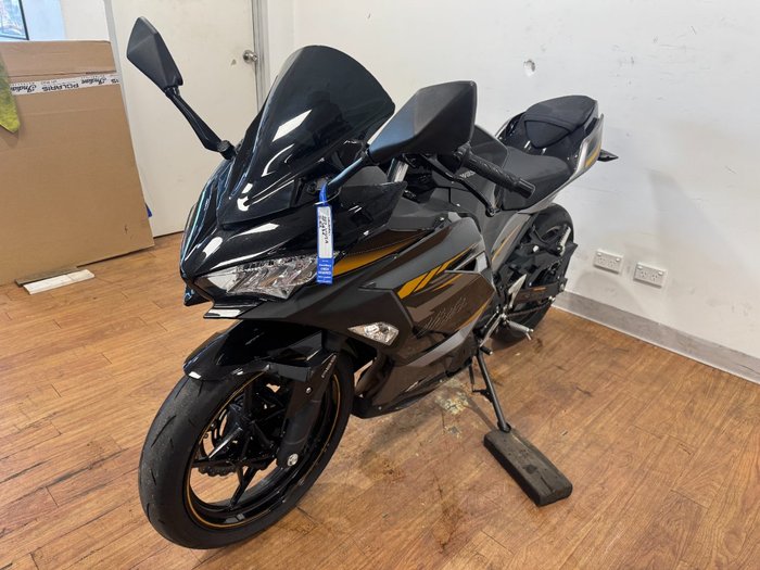 2022 Kawasaki NINJA 400 Black