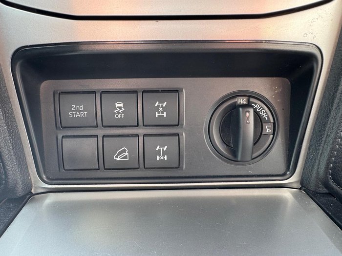 2020 Toyota Landcruiser Prado GXL GDJ150R 4X4 Dual Range Glacier White