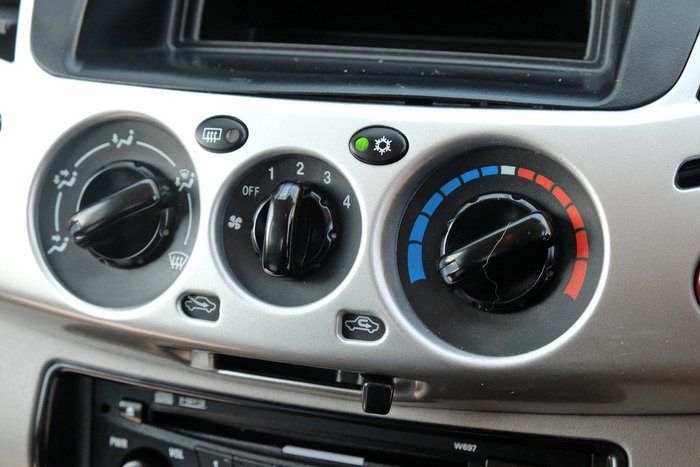 2009 Mitsubishi Triton GLX-R MN MY10 4X4 Dual Range Black