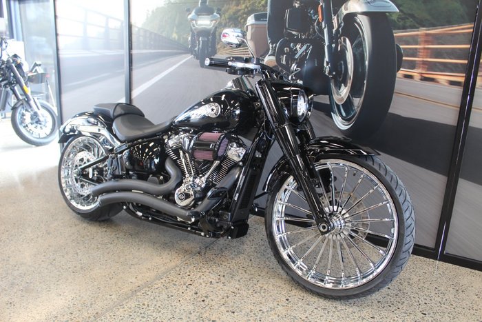 2025 Harley-davidson FLFB FAT BOY (117) VIVID BLACK