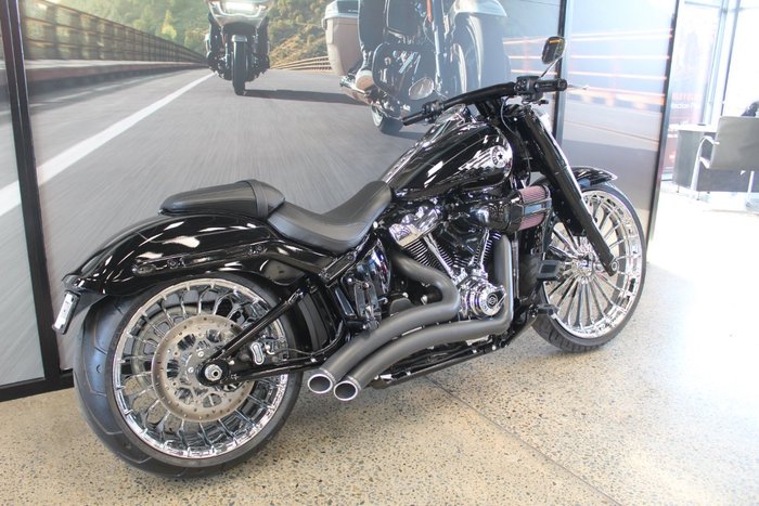 2025 Harley-davidson FLFB FAT BOY (117) VIVID BLACK