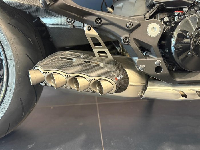 2025 Ducati XDiavel V4