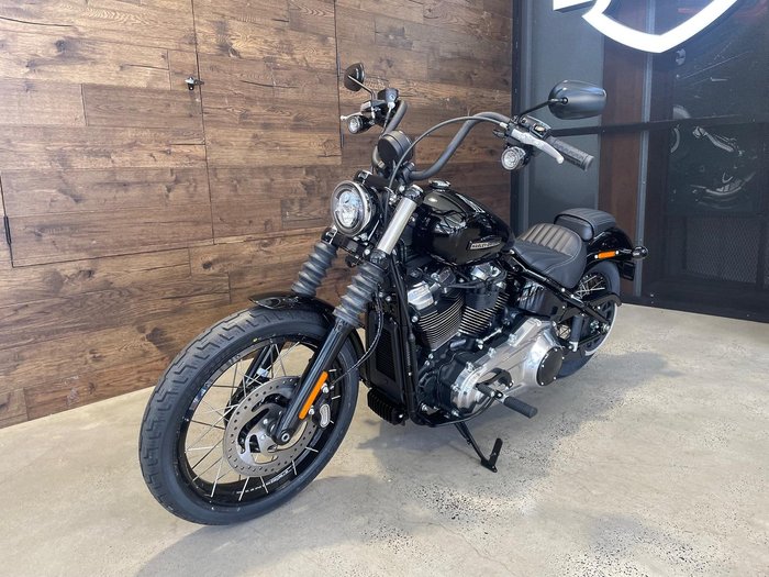 Harley-Davidson Street Bob 117 (FXBB) Softail
