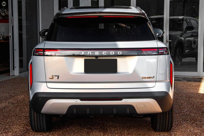 2025 Jaecoo J7 SHS Summit