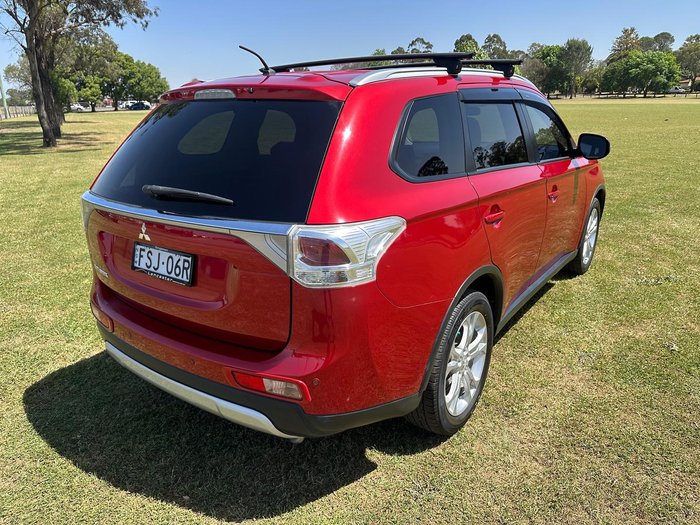2014 Mitsubishi Outlander LS