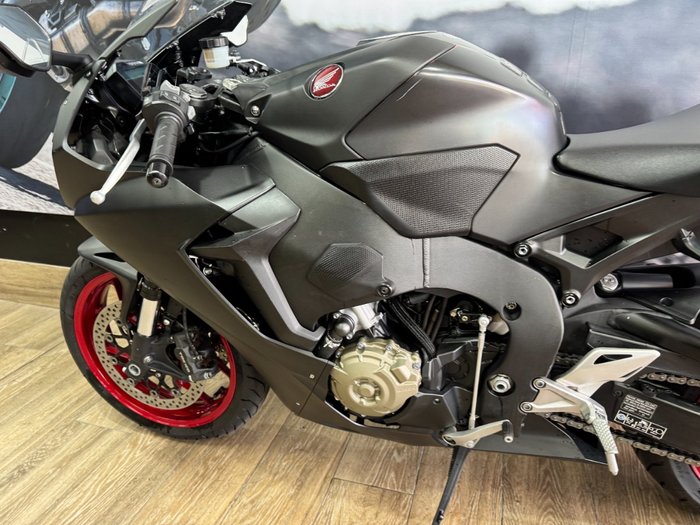 2017 Honda CBR1000RRA (FIREBLADE) ABS Black