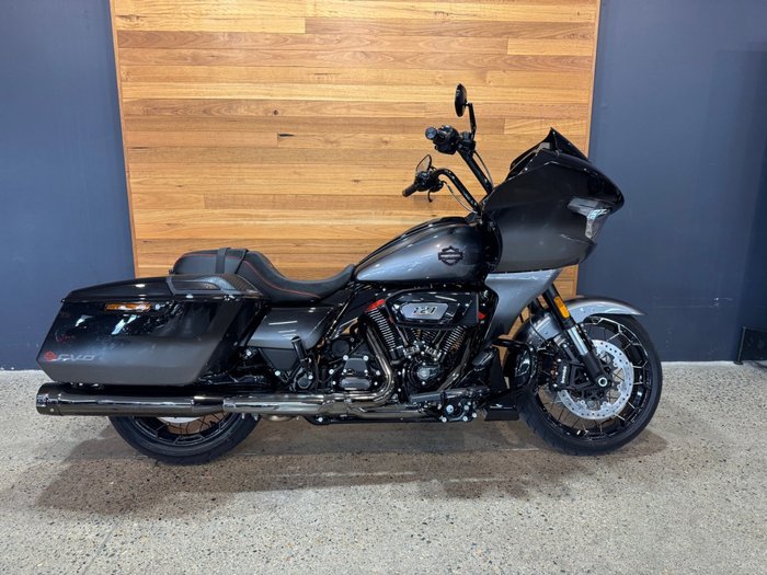 2025 Harley-davidson FLTRXSE CVO ROAD GLIDE (121)