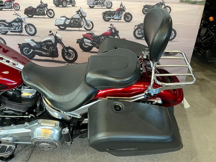 2018 Harley-davidson FLFB FAT BOY Wicked Red/ Twisted Cherry