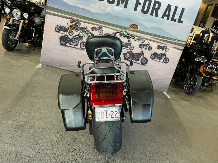 2018 Harley-davidson FLFB FAT BOY Wicked Red/ Twisted Cherry