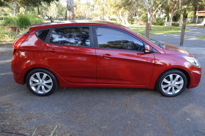 2018 Hyundai Accent Sport RB6 MY18 Pulse Red